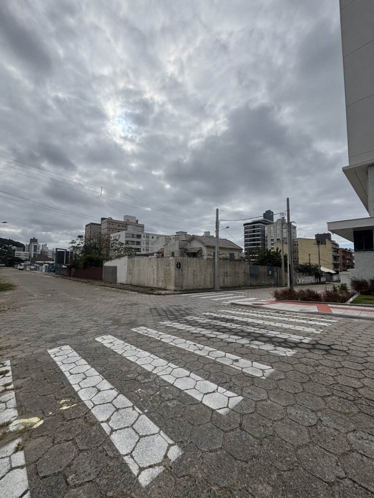Terreno - Venda - Mar Grosso - Laguna - SC