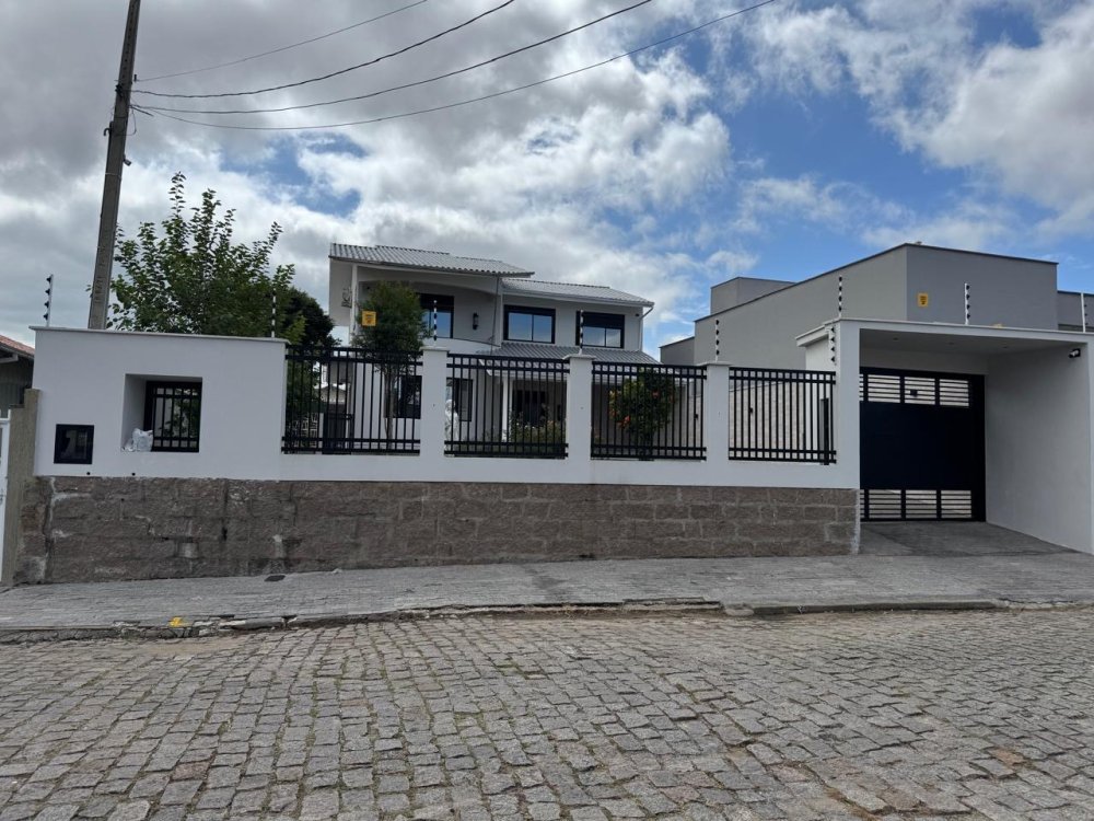 Casa - Venda - Oficinas - Tubaro - SC