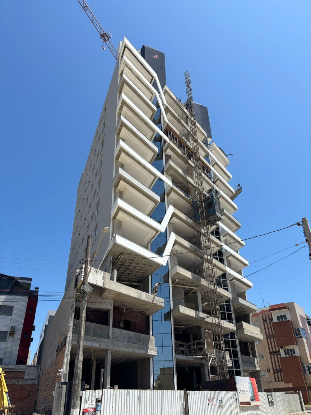 Apartamento - Venda - Mar Grosso - Laguna - SC